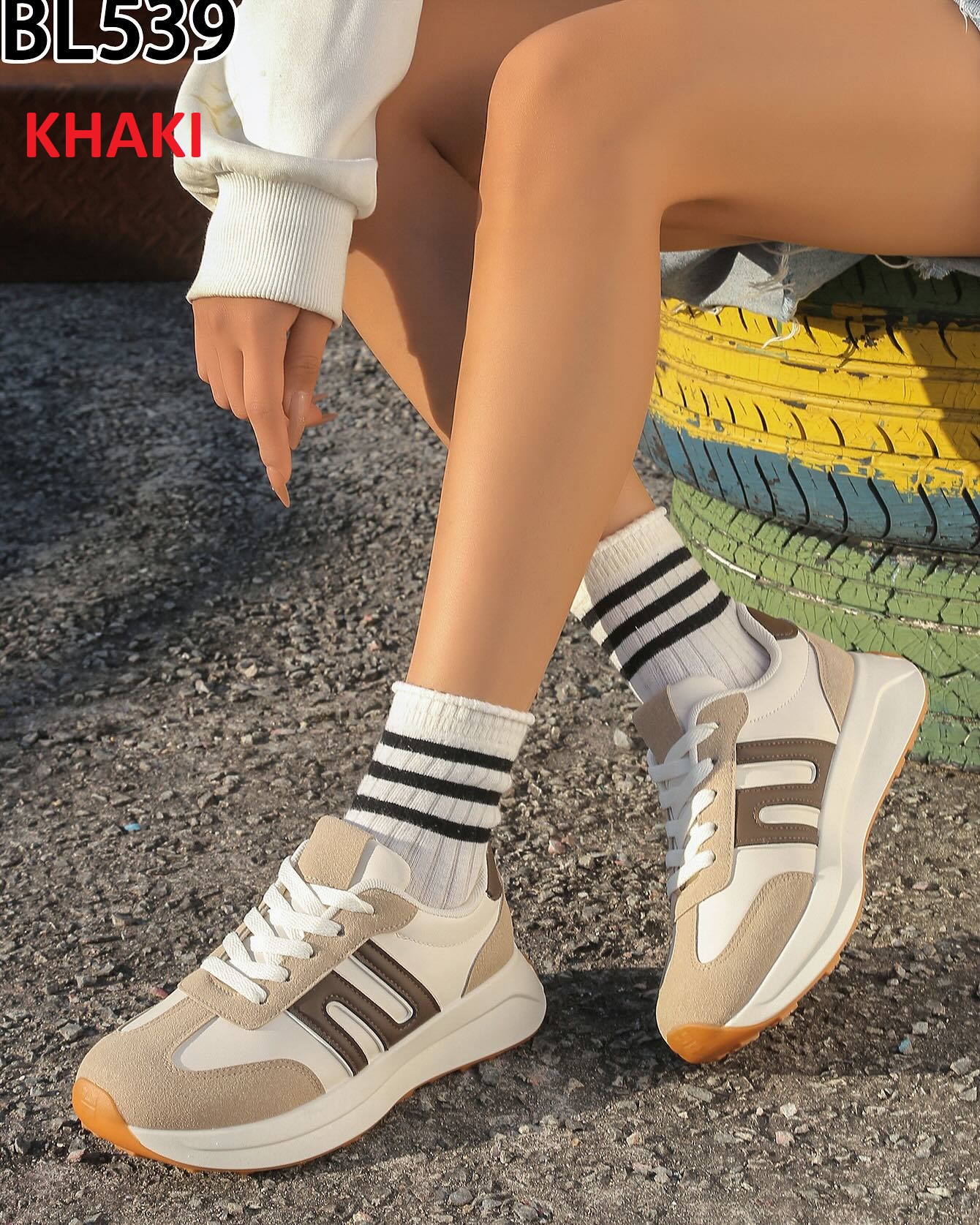 Buty sportowe damskie Roz 36-41 / 12 par 1